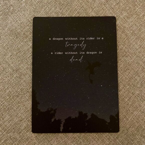 Fourth Wing Rebecca Yarros Magnet - Picture 1 of 3